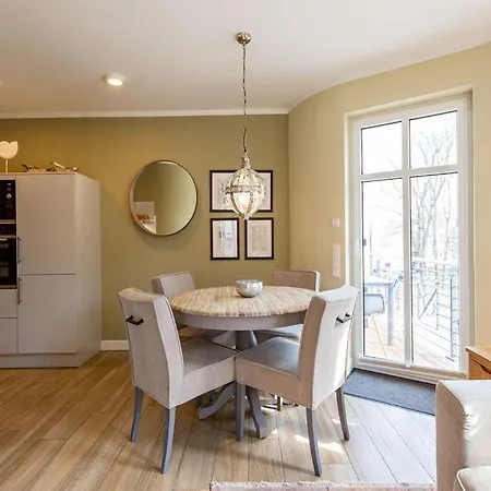 Quartier Am Kurpark App 06 Апартаменты *